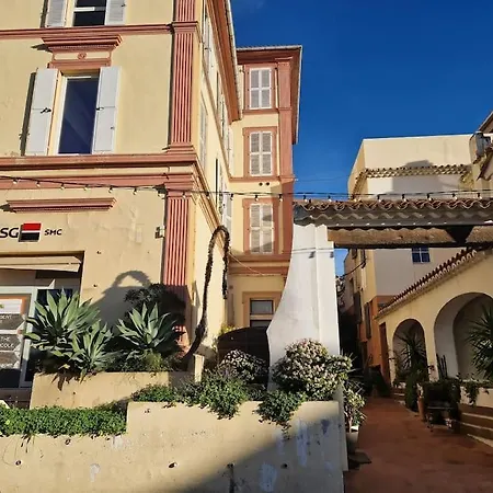 Apartamento Ile De : T3 Climatise Vue *